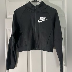 Nike Women’s Full Zip Cropped Jacket - Size Small - Black